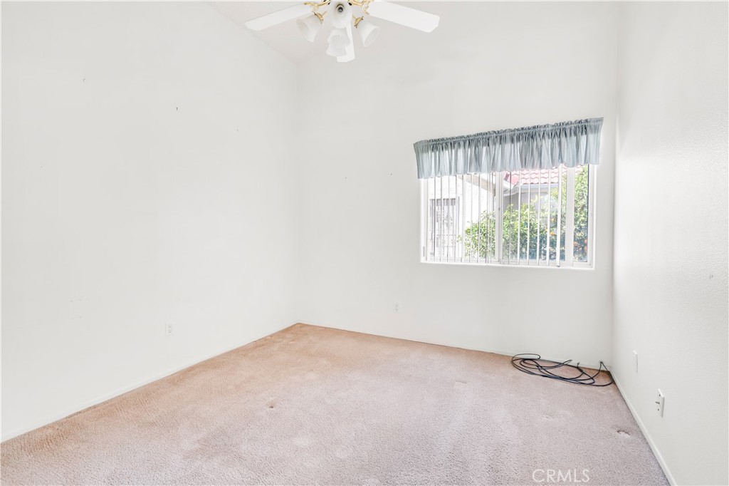 1886 Ash Tree Lane Property Photo 17