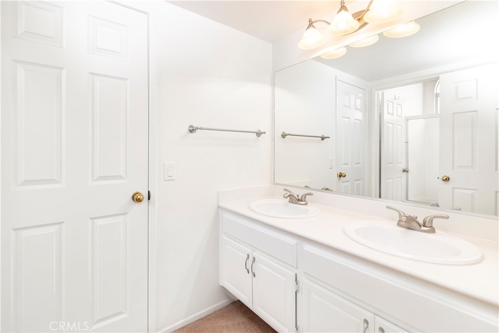 1886 Ash Tree Lane Property Photo 19