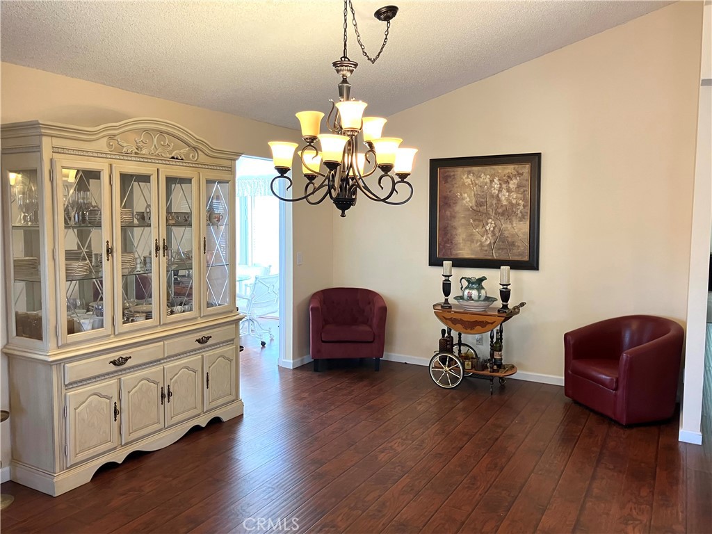 1250 N Kirby Street 77 Property Photo 3