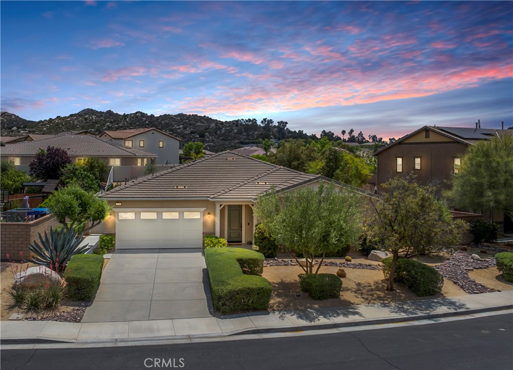 25303 Water Wheel Court Property Photo 1