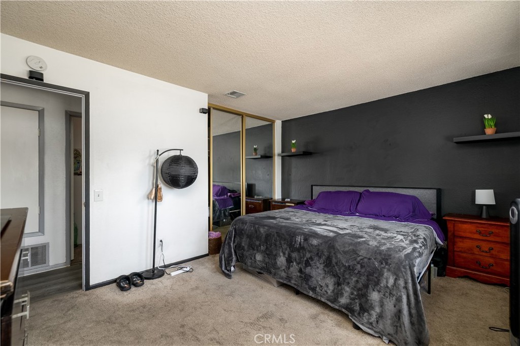 23621 Suncrest Avenue Property Photo 16