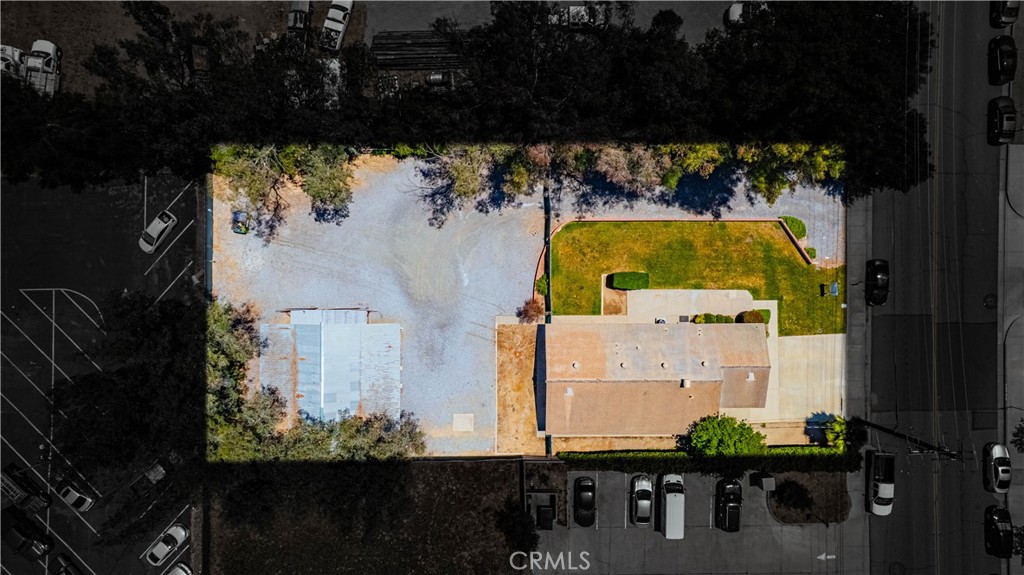 25050 Adams Avenue Property Photo 3