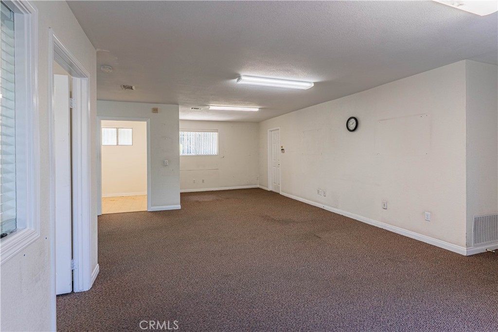 25050 Adams Avenue Property Photo 13