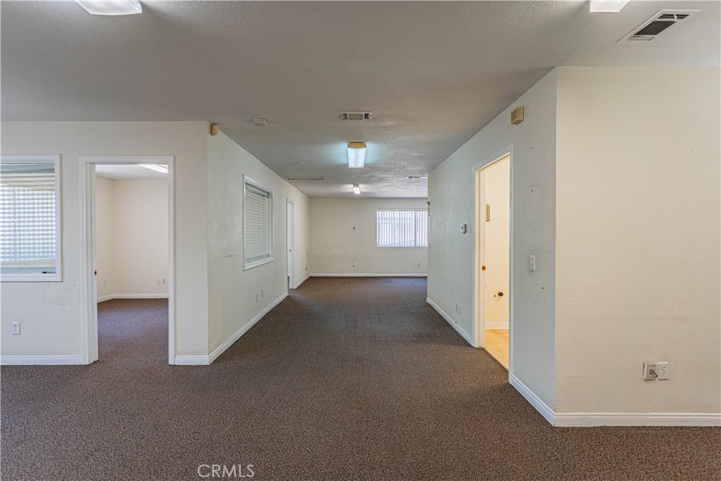 25050 Adams Avenue Property Photo 15