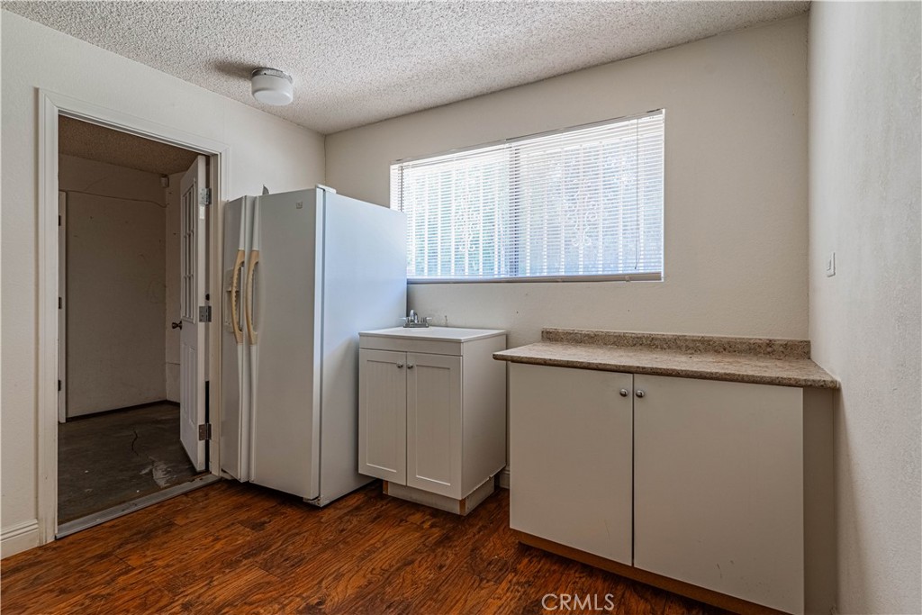 25050 Adams Avenue Property Photo 28