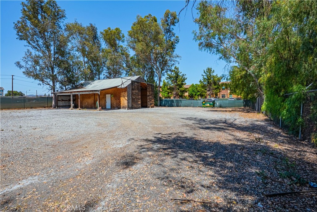 25050 Adams Avenue Property Photo 32