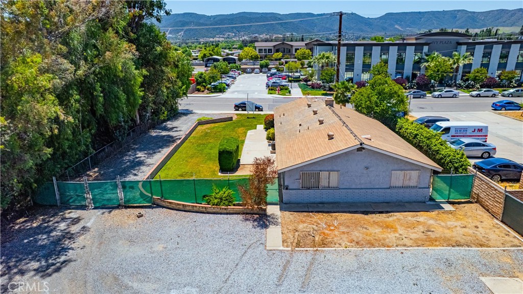 25050 Adams Avenue Property Photo 42