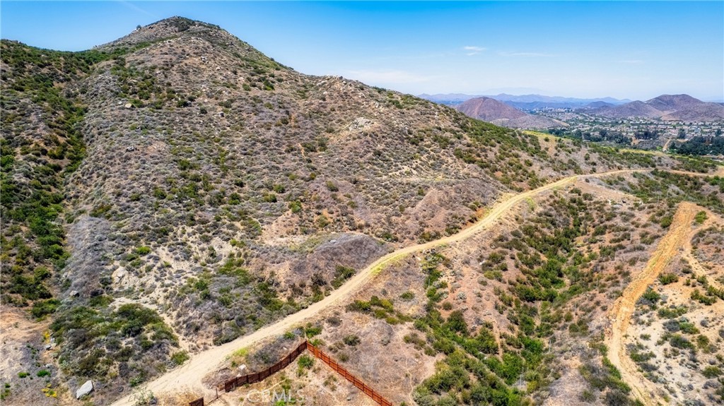 0 Upton Property Photo 1