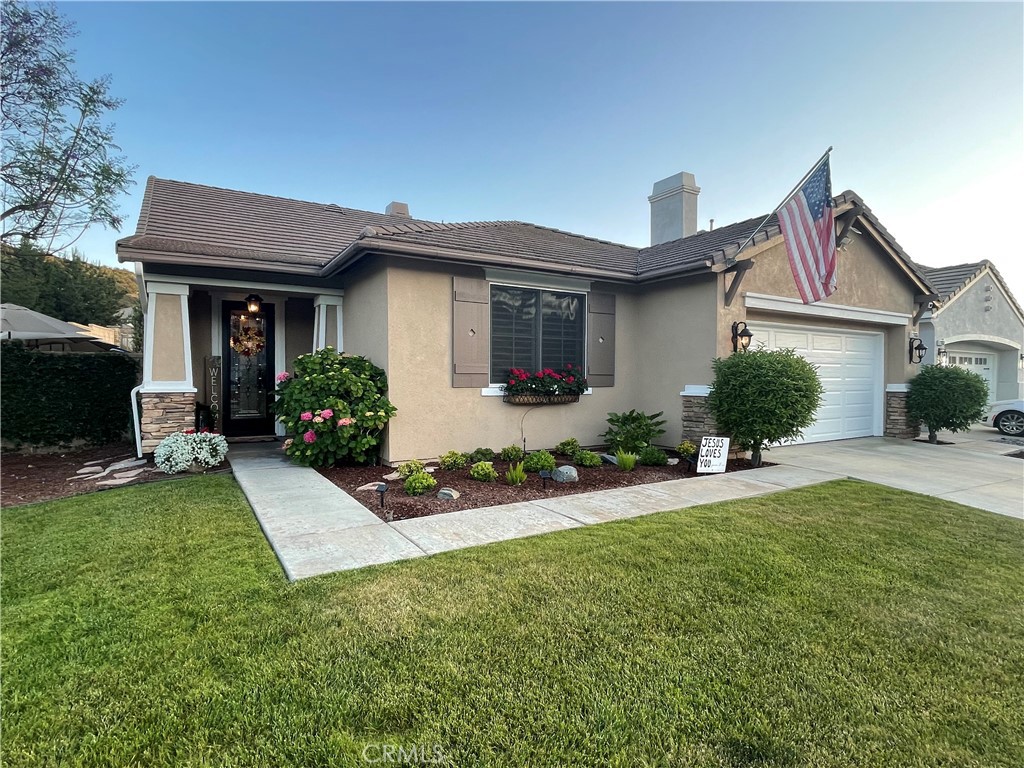 27665 Bottle Brush Way Property Photo 1