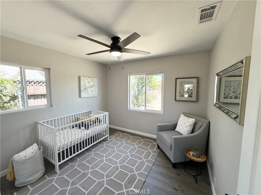 9196 Redwood Avenue Property Photo 12