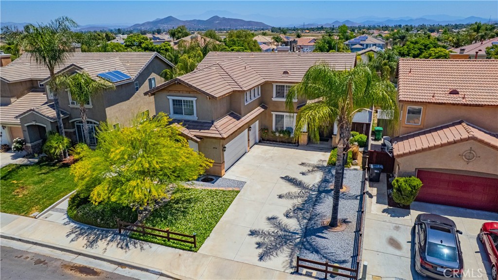 29514 Wagon Creek Lane Property Photo 10