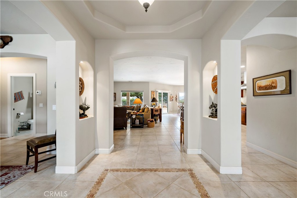 10204 Mount Olympus Valley Road Property Photo 6