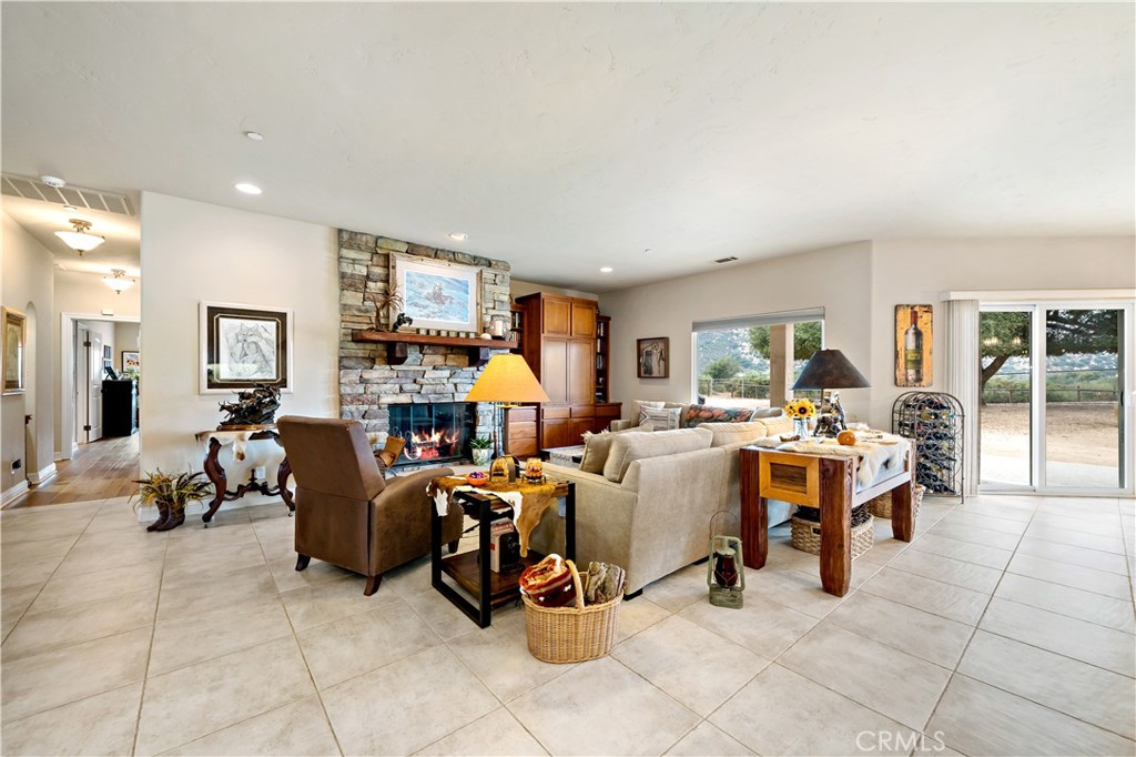 10204 Mount Olympus Valley Road Property Photo 13