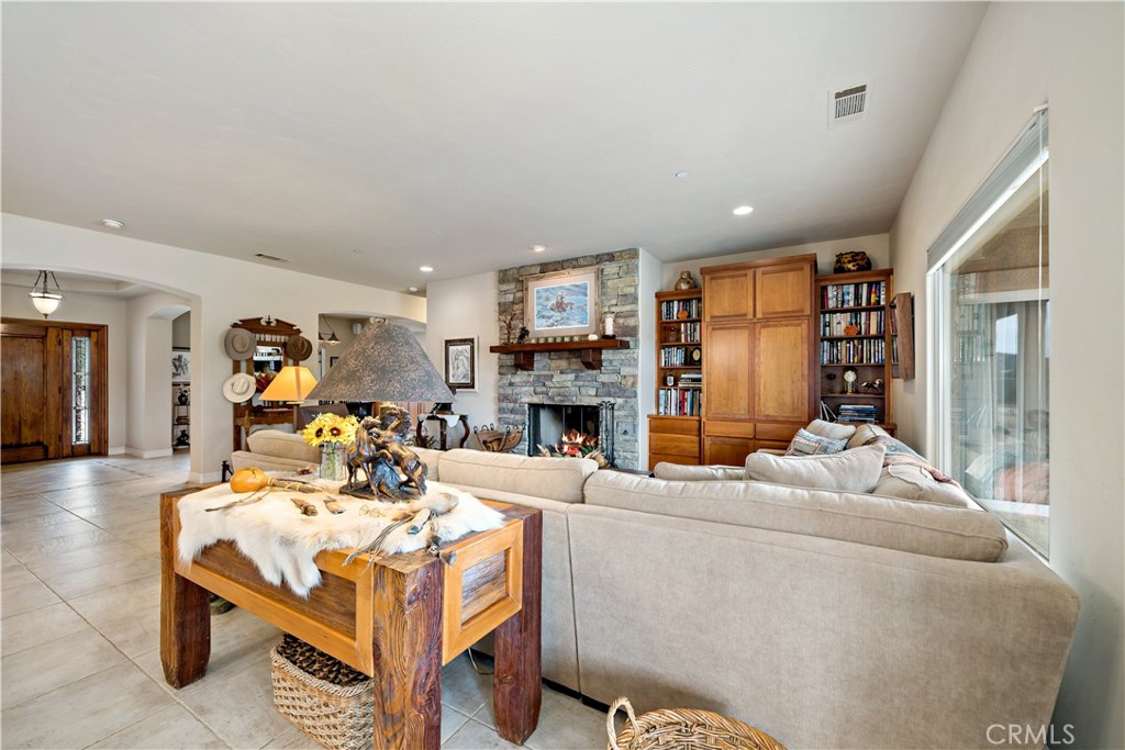 10204 Mount Olympus Valley Road Property Photo 14