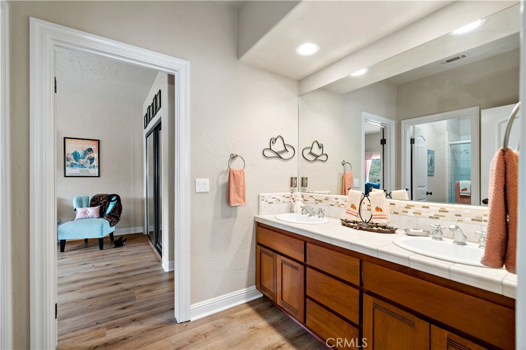 10204 Mount Olympus Valley Road Property Photo 29