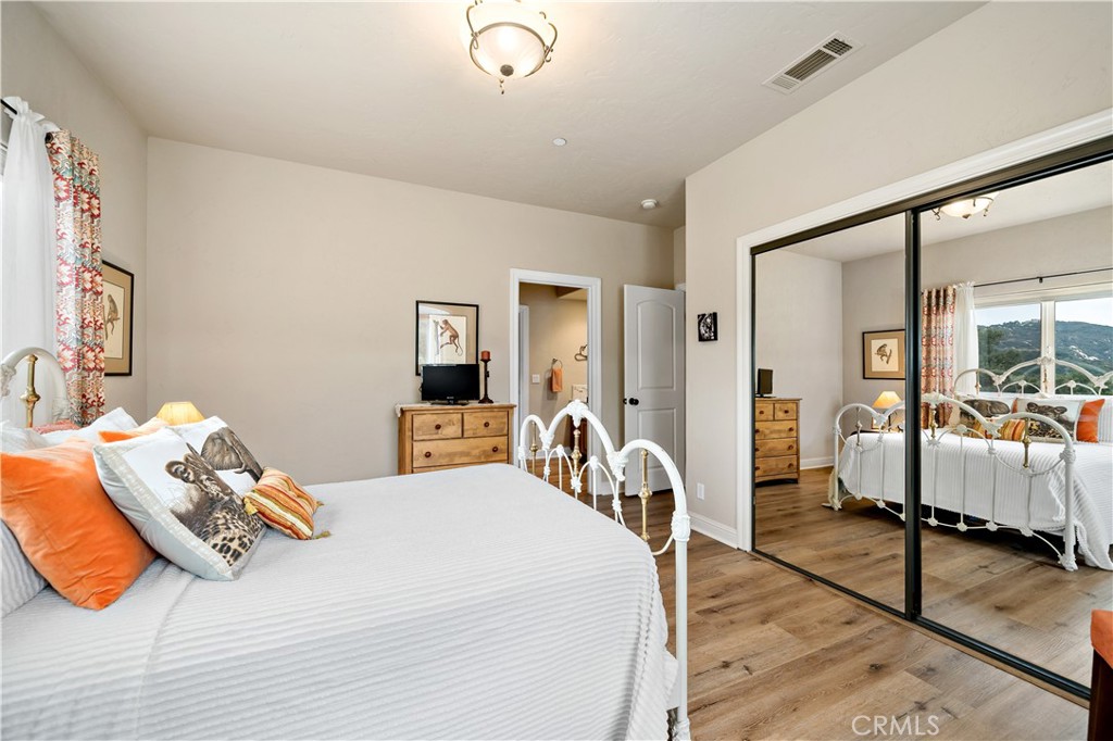 10204 Mount Olympus Valley Road Property Photo 31