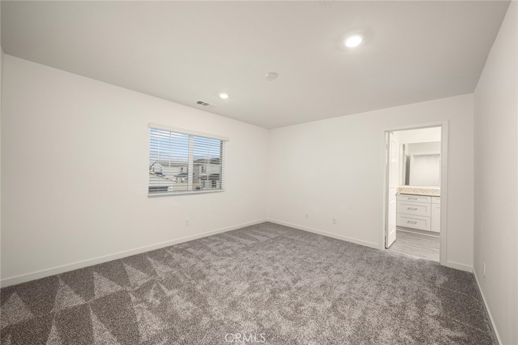 42499 Aruba Court Property Photo 4