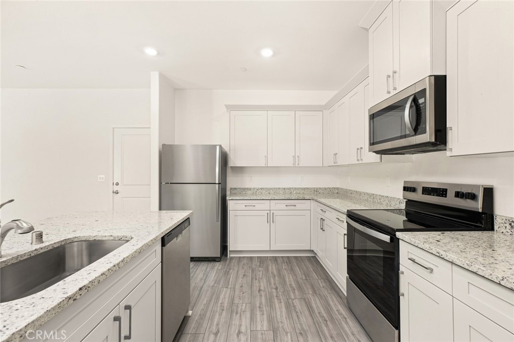 42499 Aruba Court Property Photo 7