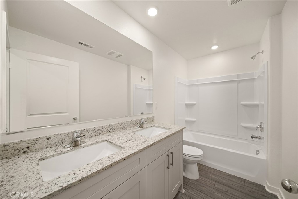 42499 Aruba Court Property Photo 9