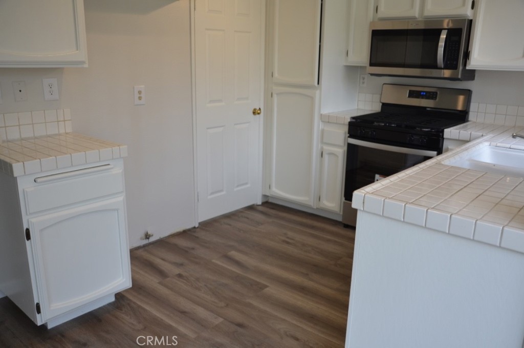 29620 Nightcrest Circle Property Photo 10