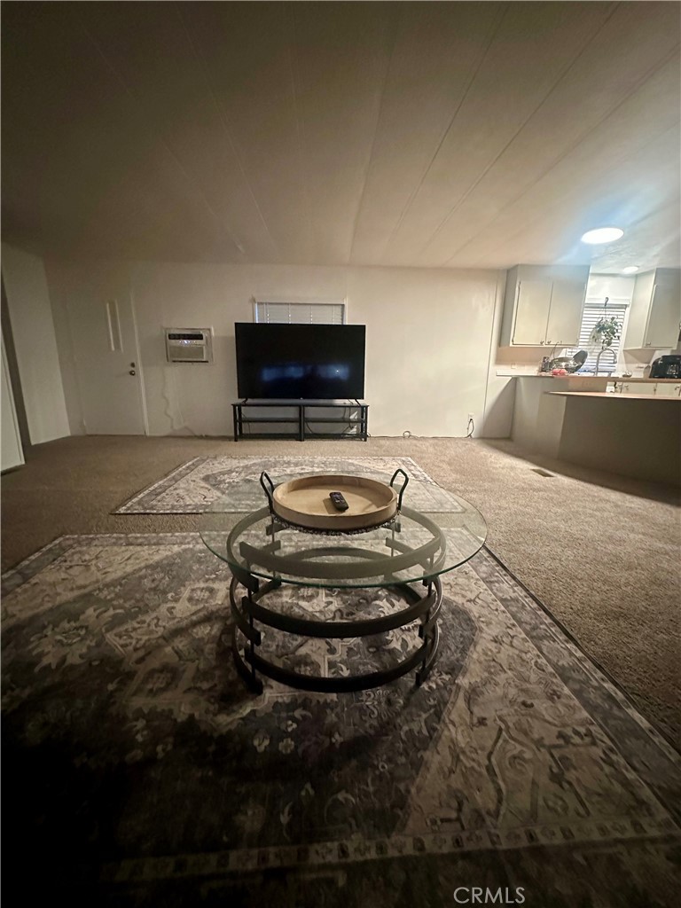 1150 N Kirby Street 55 Property Photo 8