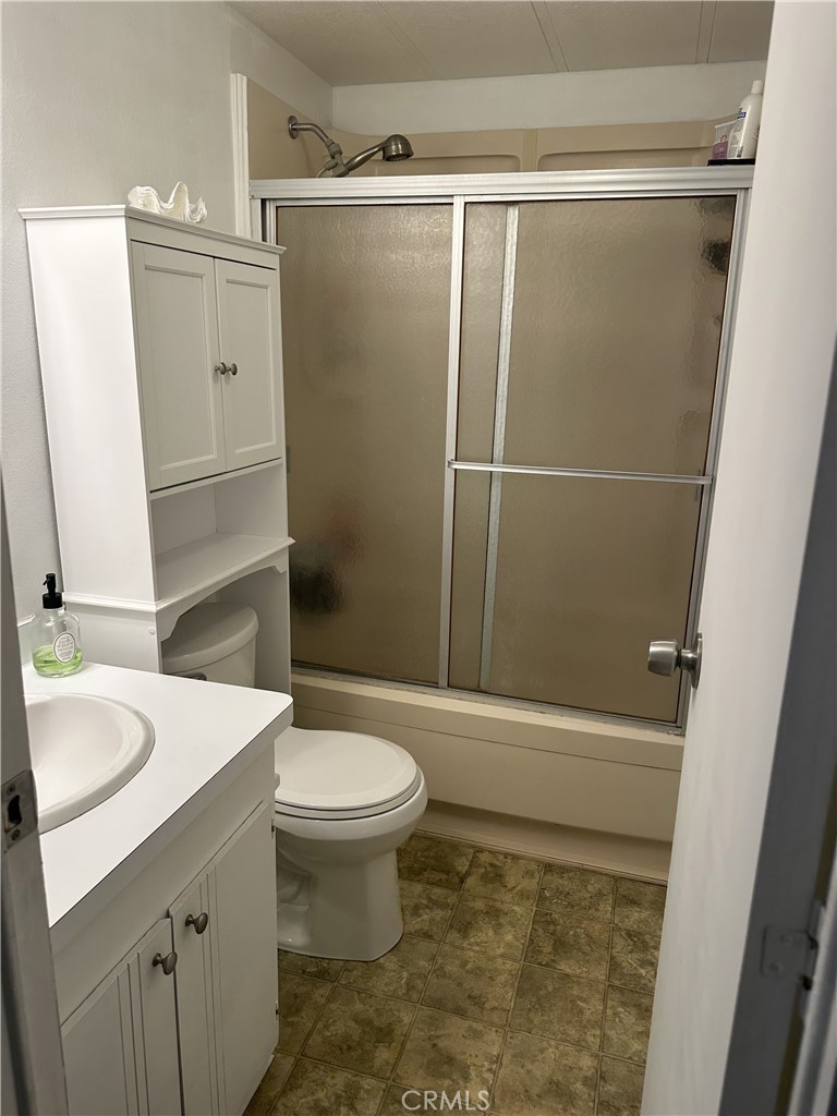 1150 N Kirby Street 55 Property Photo 12