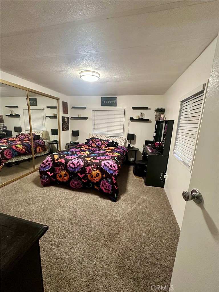 1150 N Kirby Street 55 Property Photo 13