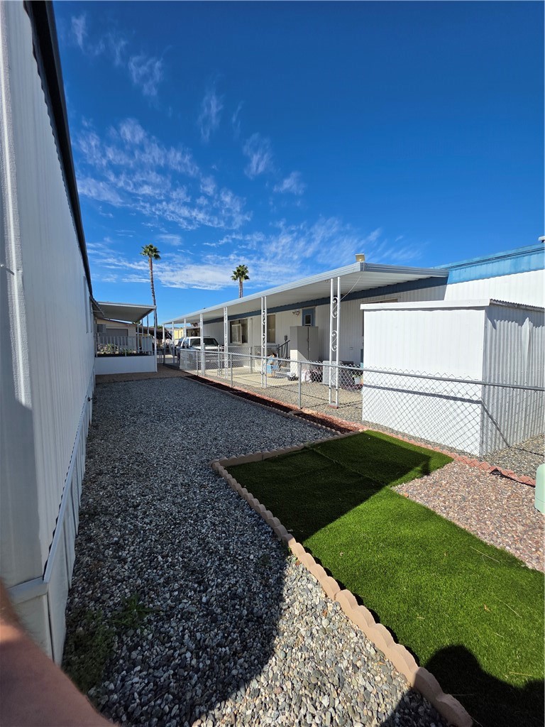 1150 N Kirby Street 55 Property Photo 15