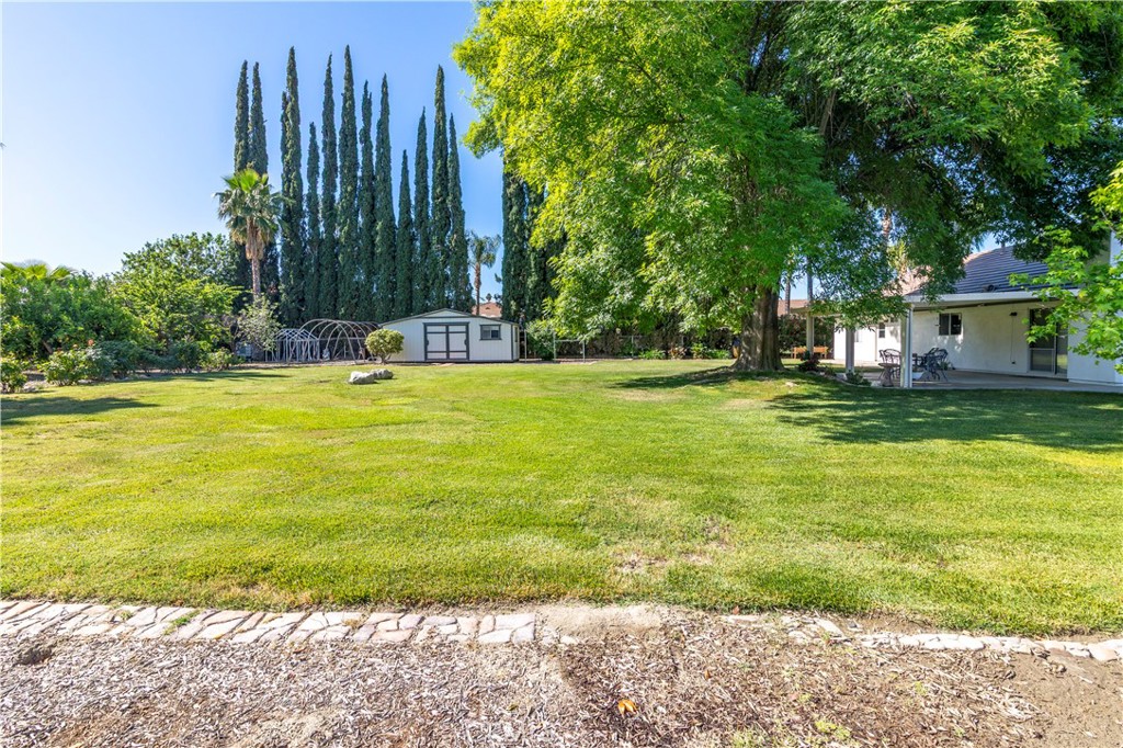 274 N Hemet Street Property Photo 15