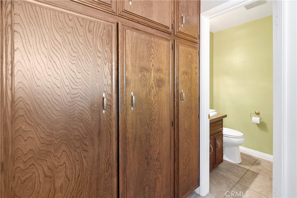 735 Del Valle Drive Property Photo 21