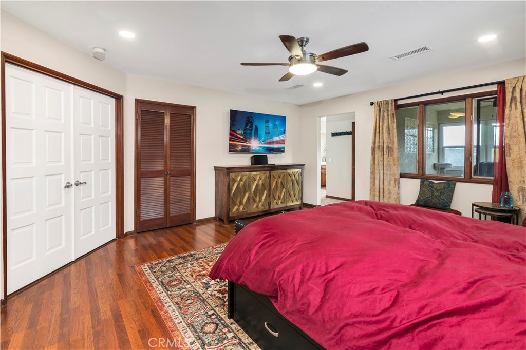 735 Del Valle Drive Property Photo 27