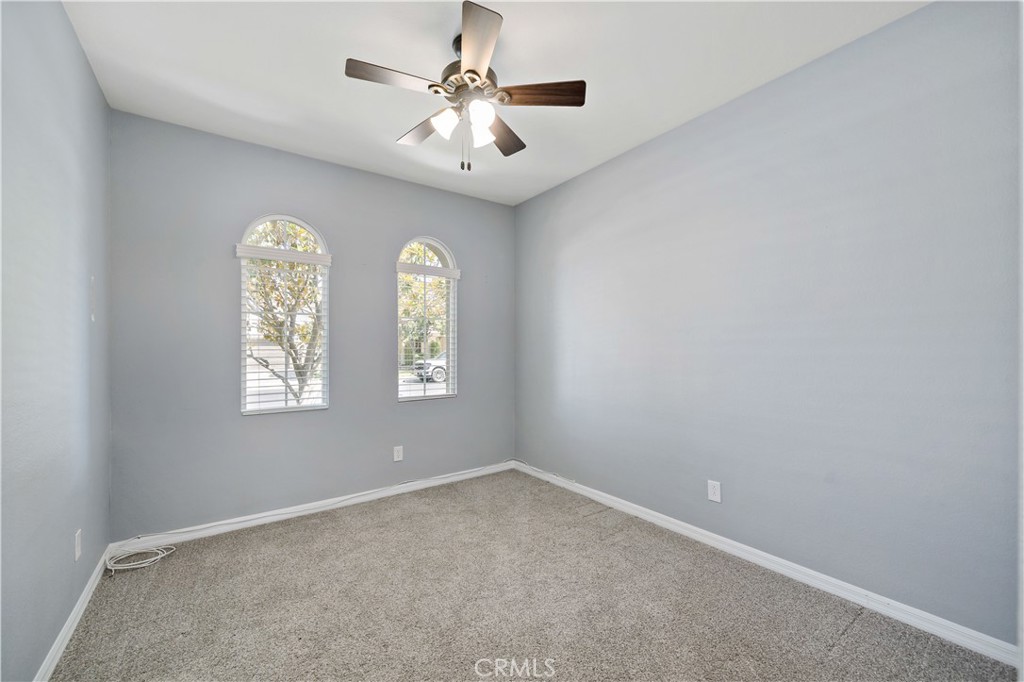 28187 Meadowsweet Drive Property Photo 4