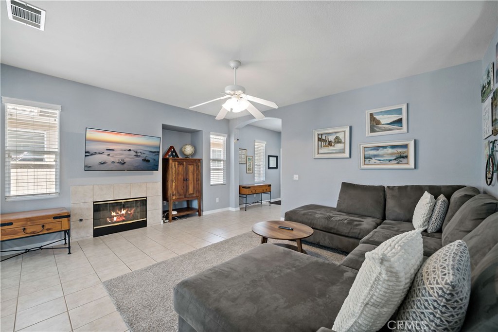 28187 Meadowsweet Drive Property Photo 8