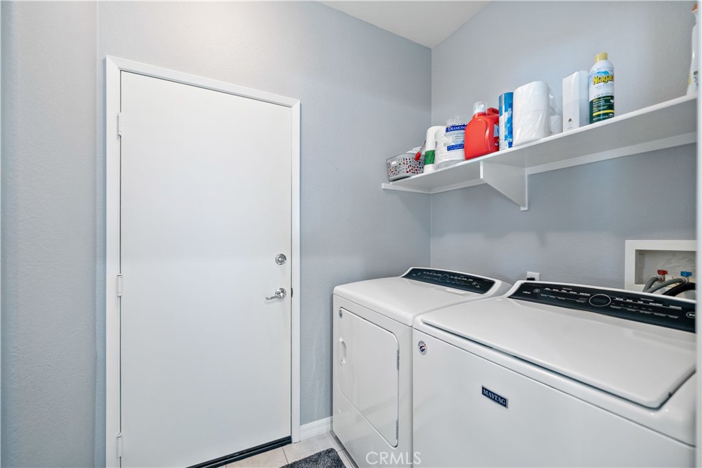 28187 Meadowsweet Drive Property Photo 23