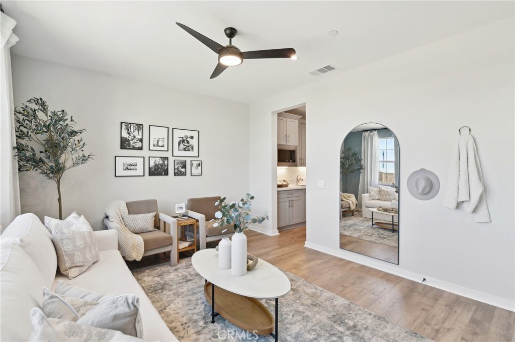 41847 Oak Barrel Court Property Photo 3