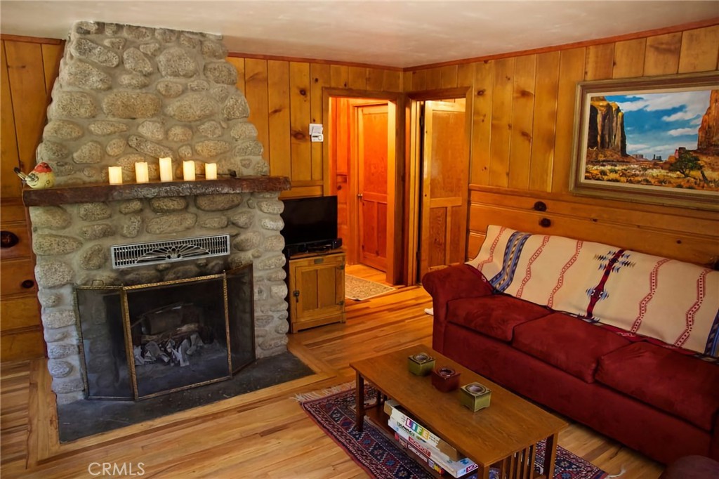 54050 Pine Crest Avenue Property Photo 1