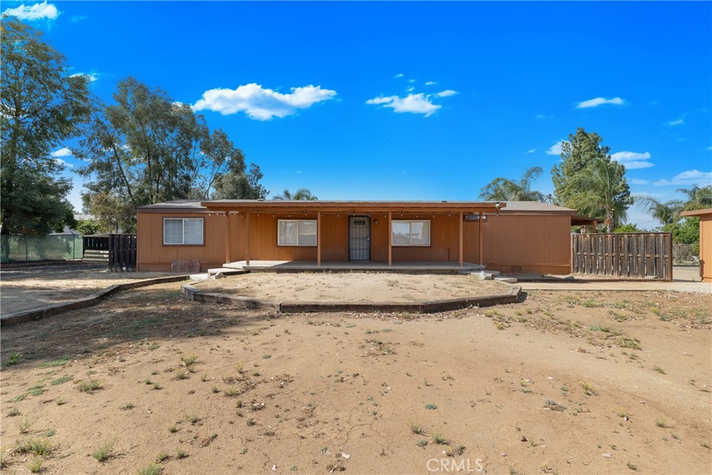 25360 Kuffel Road Property Photo 1