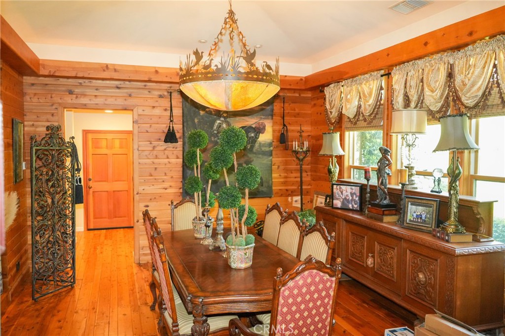 42149 Elm Street Property Photo 16