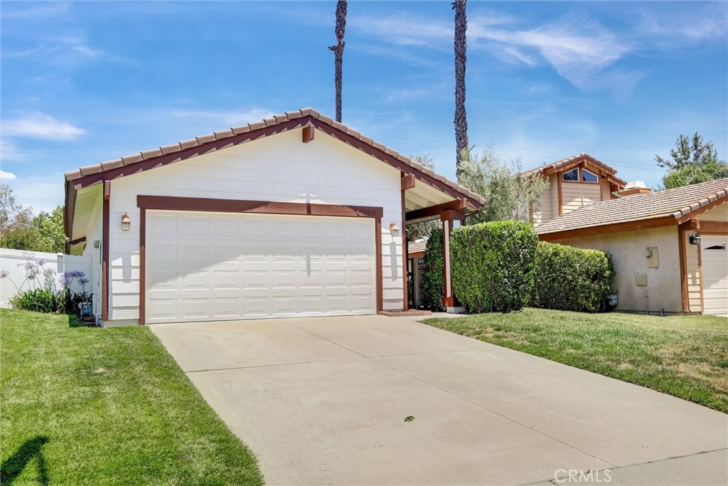 41555 Avenida De La Reina Property Photo 1