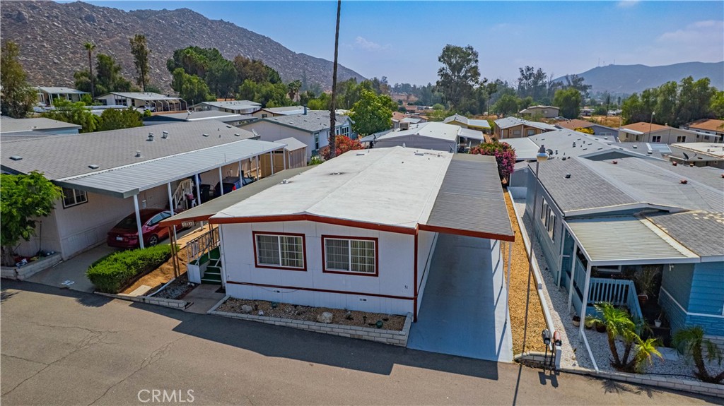 32600 State Hwy 74 Ca 51 Property Photo 4