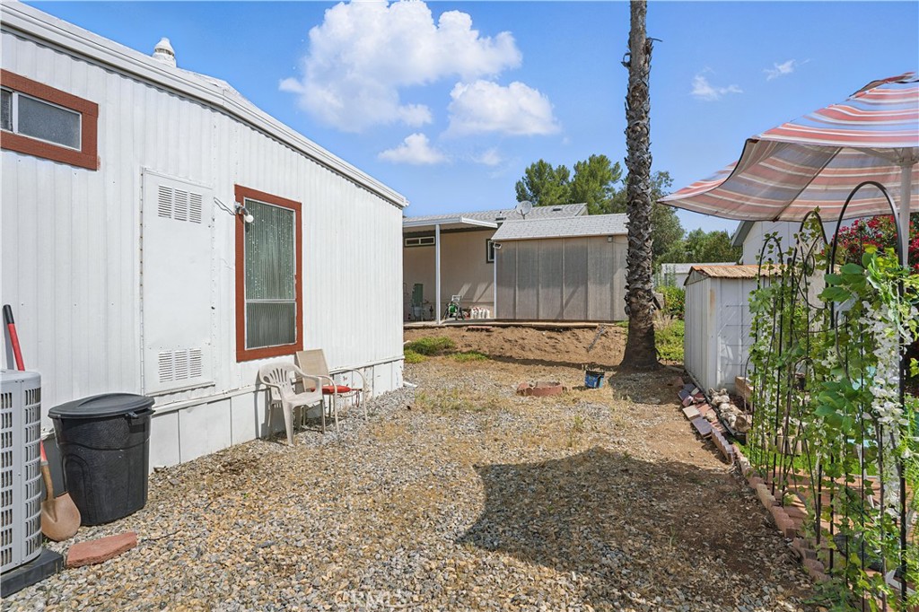 32600 State Hwy 74 Ca 51 Property Photo 5
