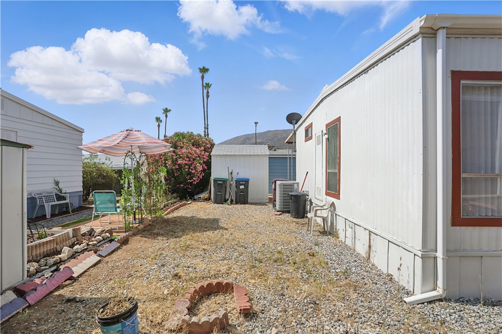 32600 State Hwy 74 Ca 51 Property Photo 8