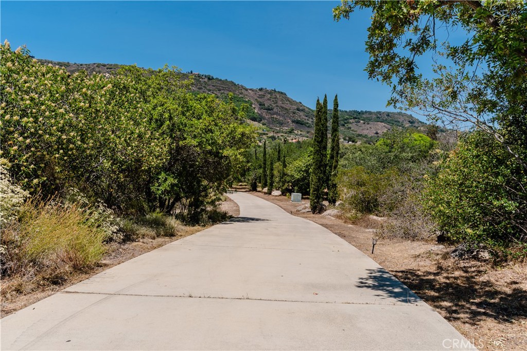 19605 Carancho Road Property Photo 6