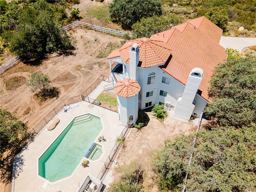 19605 Carancho Road Property Photo 37