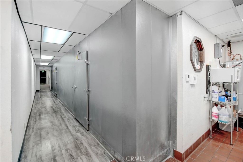 217 E Florida Avenue Property Photo 3