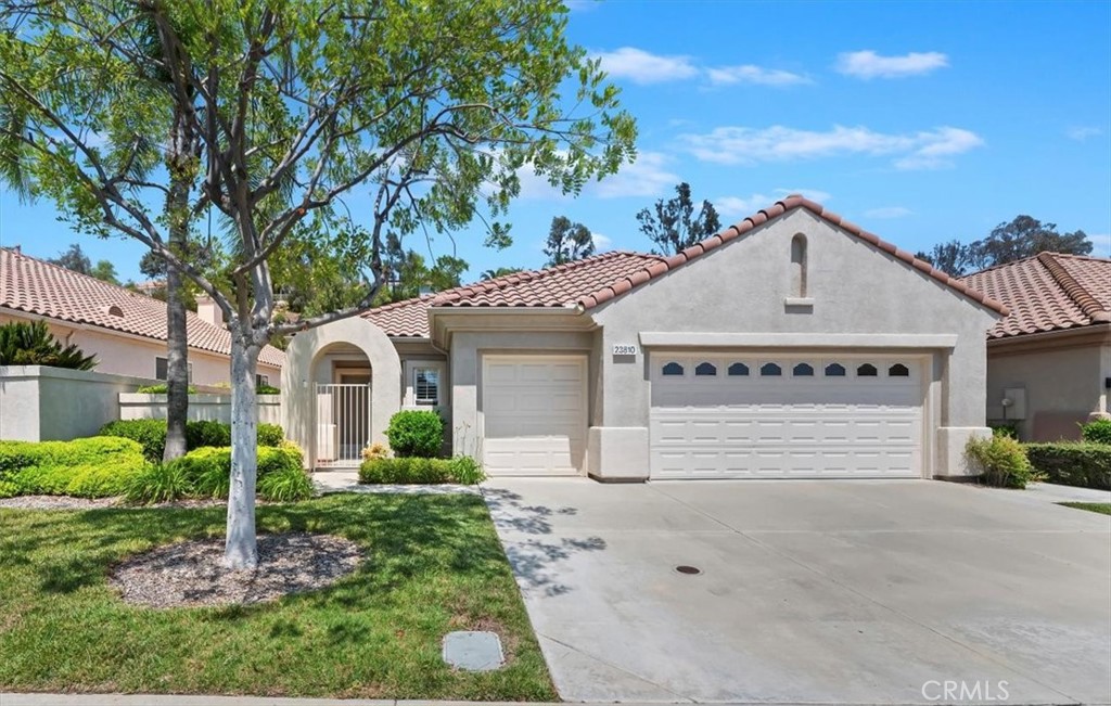 23810 Via Barletta Property Photo 1