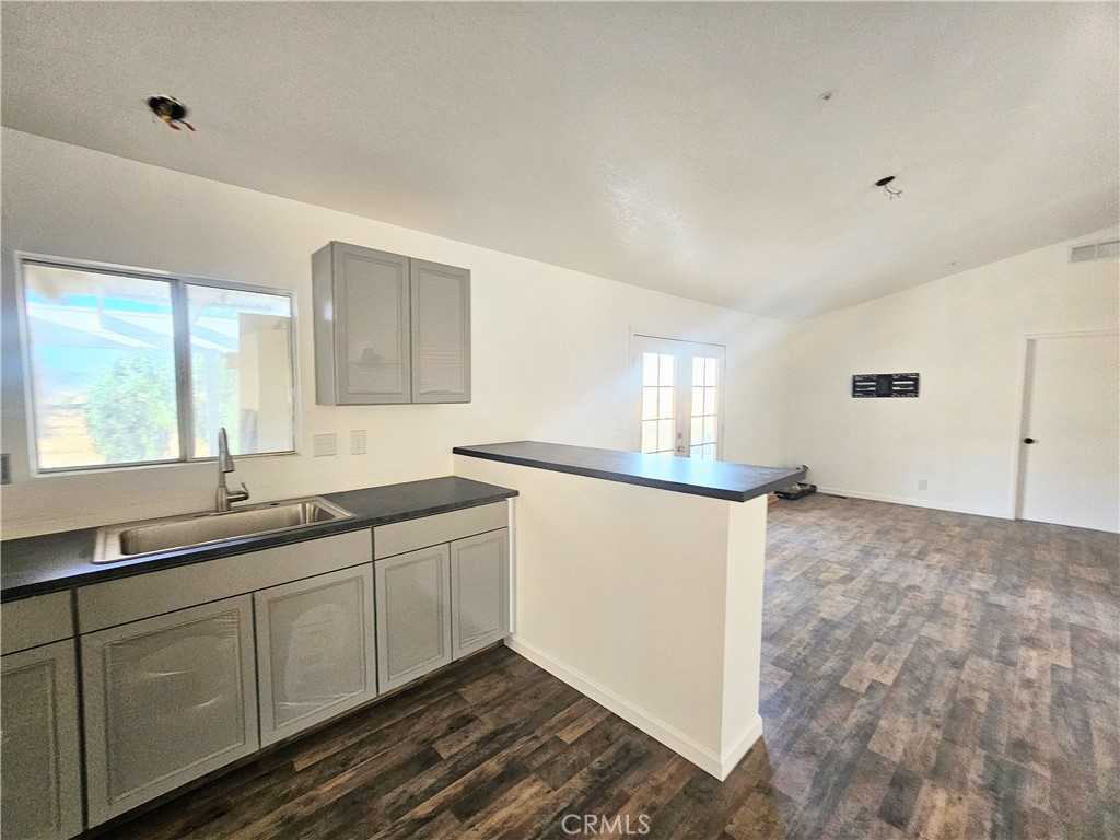 2100 S State Street Property Photo 36