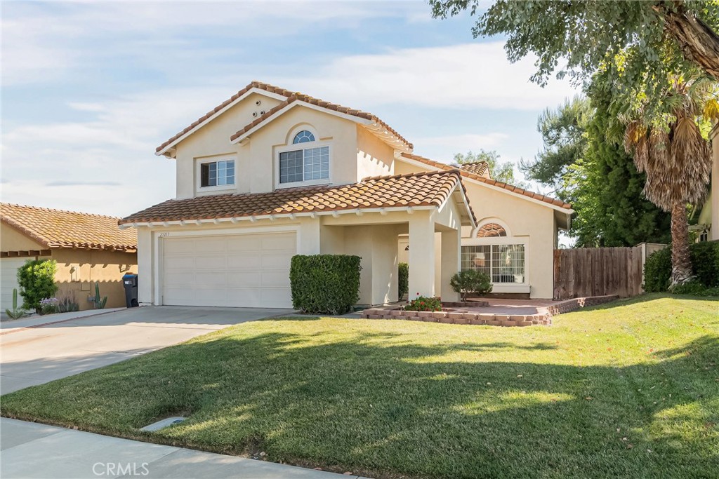 25213 Via Las Lomas Property Photo 1