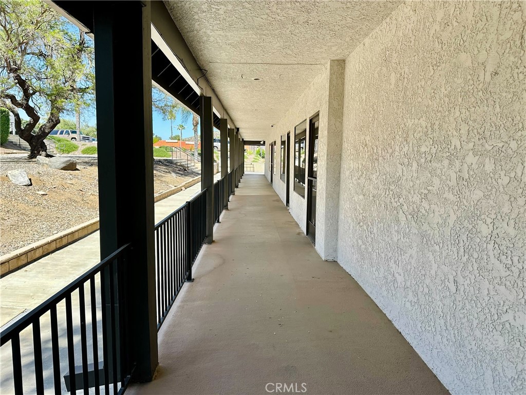 31524 Railroad Canyon Road Property Photo 10
