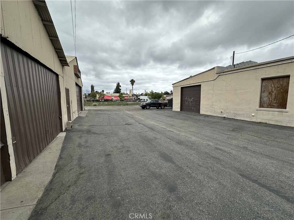 2125 Graham Property Photo 5